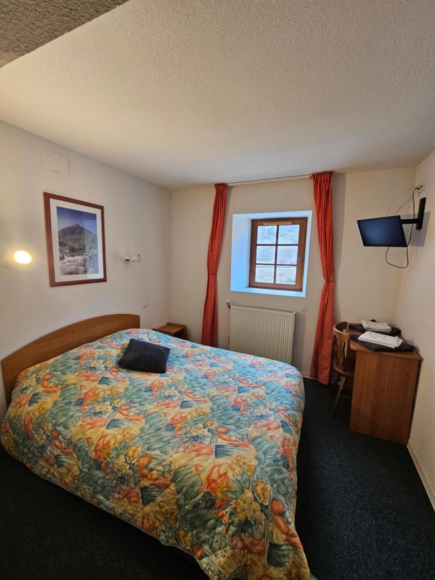 Le Campcardos Hotel Porta Екстериор снимка