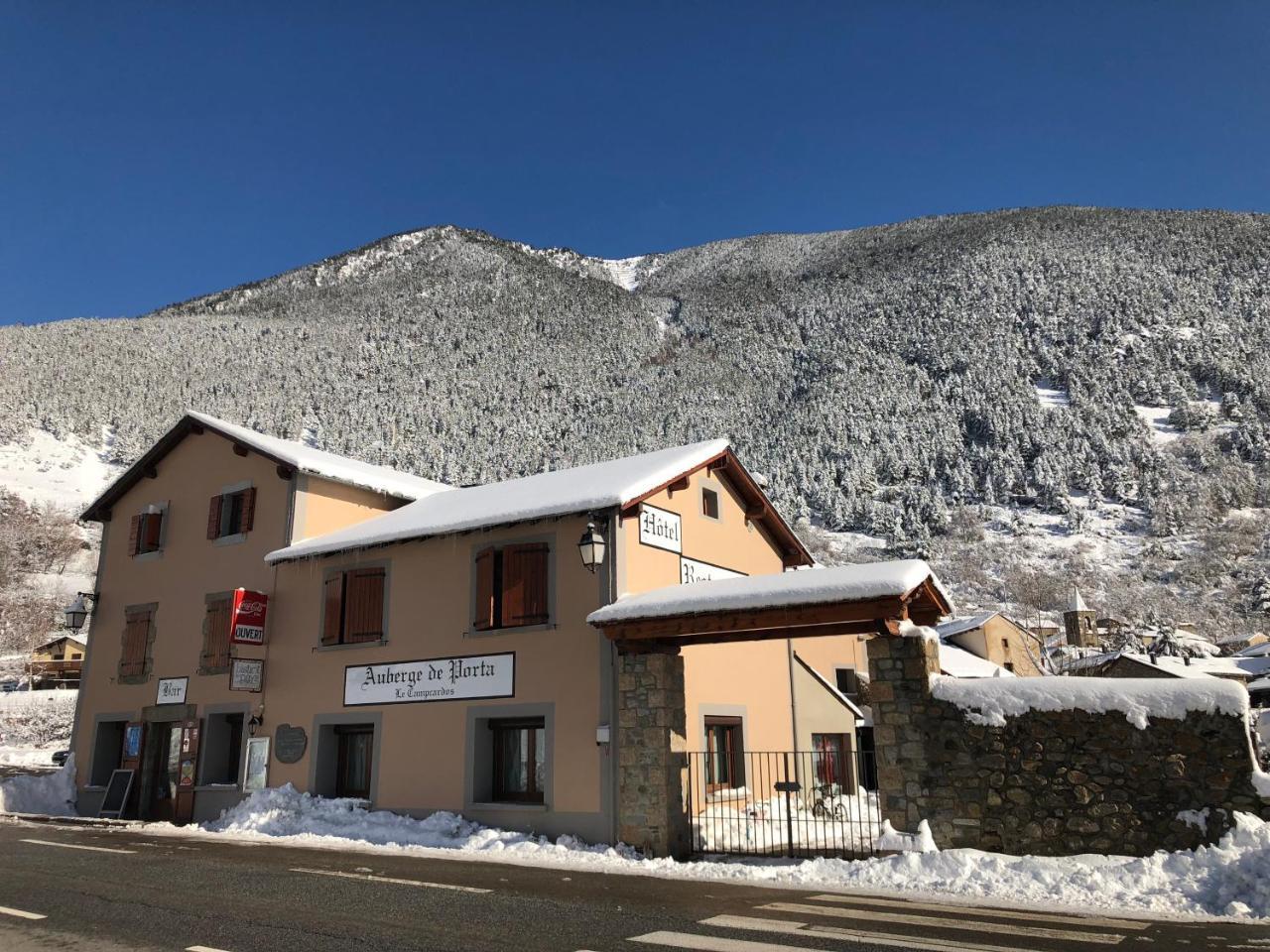 Le Campcardos Hotel Porta Екстериор снимка